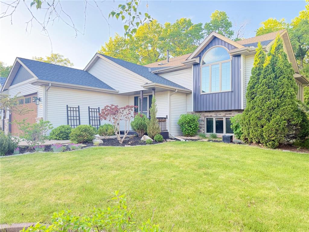 2533 Montana Avenue E Maplewood MN 55119 7082776 image4