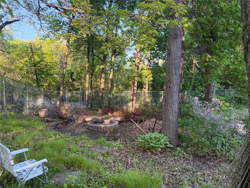 2533 Montana Avenue E Maplewood MN 55119 7082776 image45