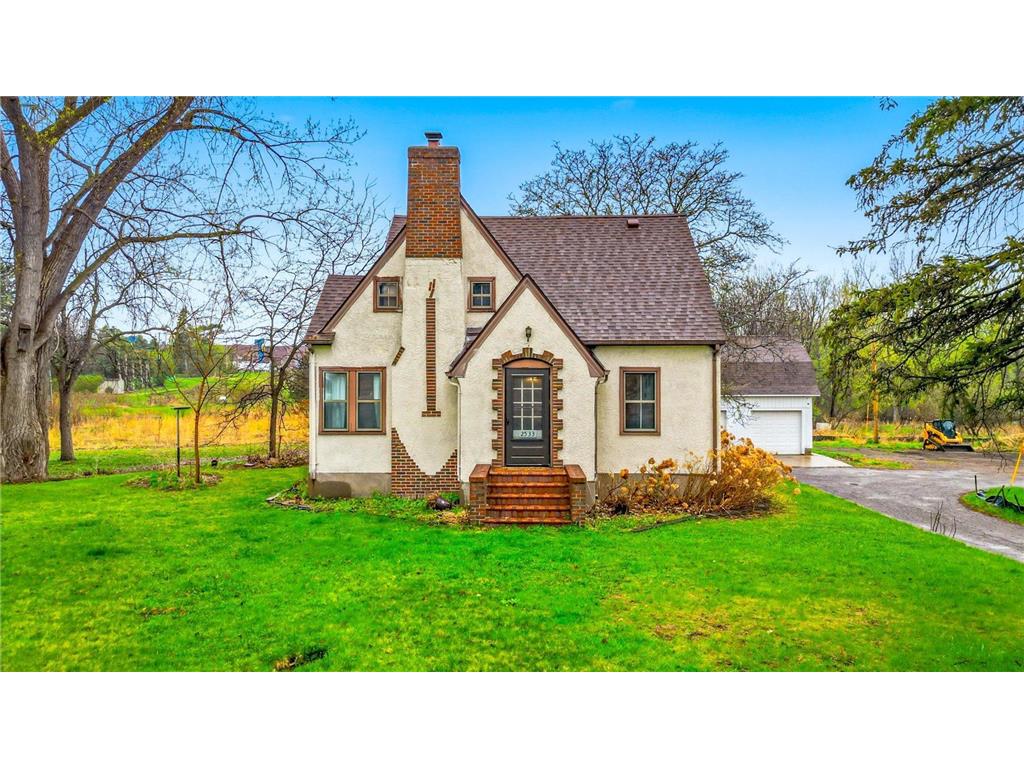 2533 Snelling Curve Roseville MN 55113 7048571 image1