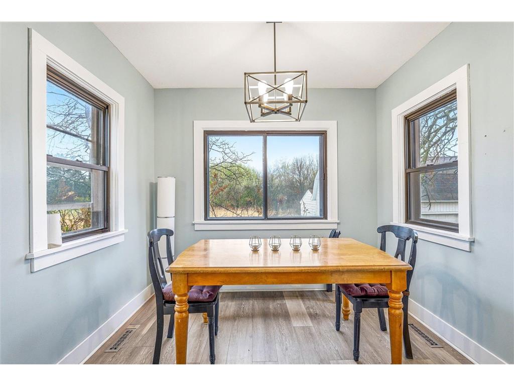 2533 Snelling Curve Roseville MN 55113 7048571 image15