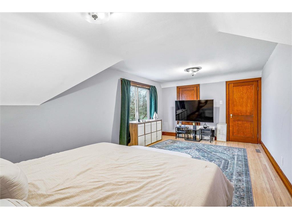 2533 Snelling Curve Roseville MN 55113 7048571 image25