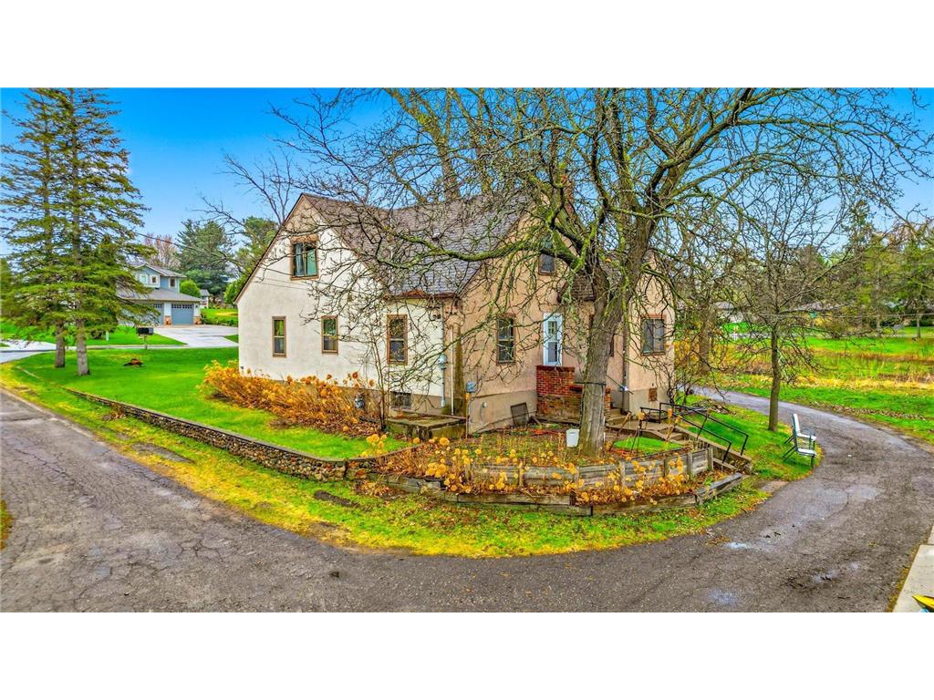 2533 Snelling Curve Roseville MN 55113 7048571 image32
