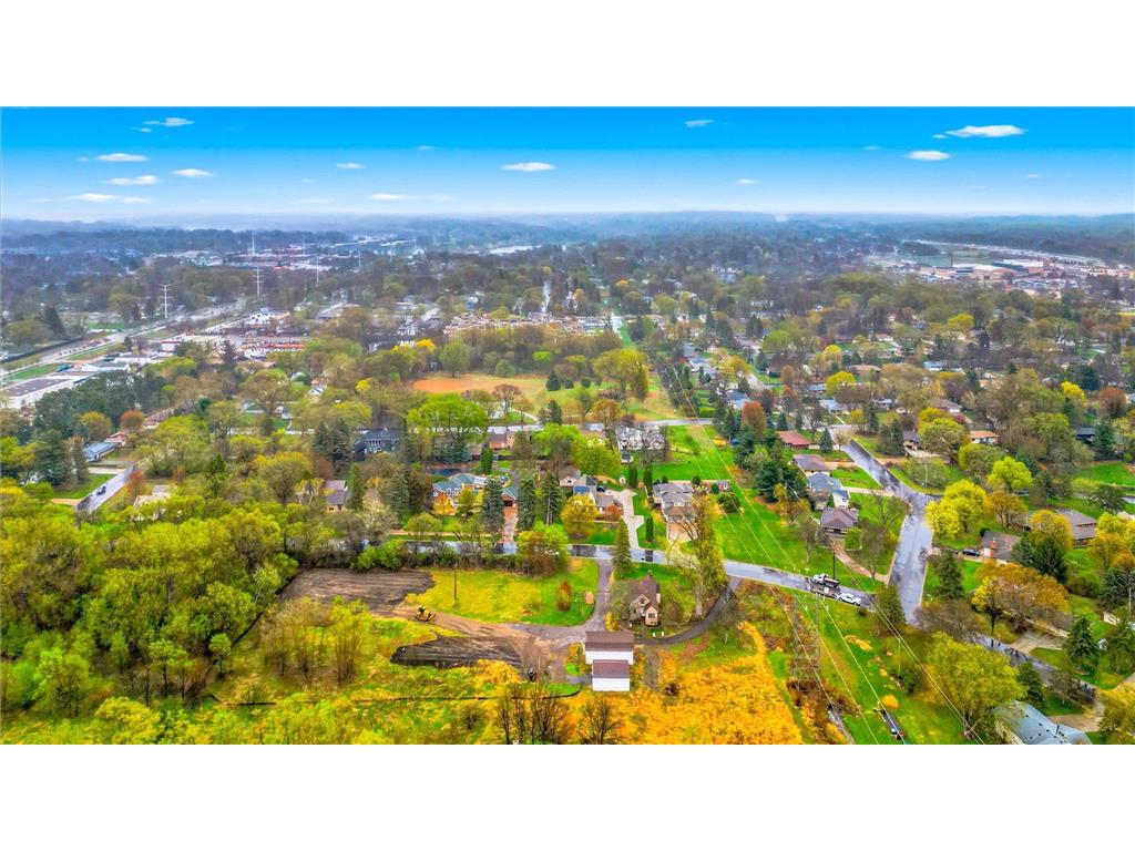 2533 Snelling Curve Roseville MN 55113 7048571 image36
