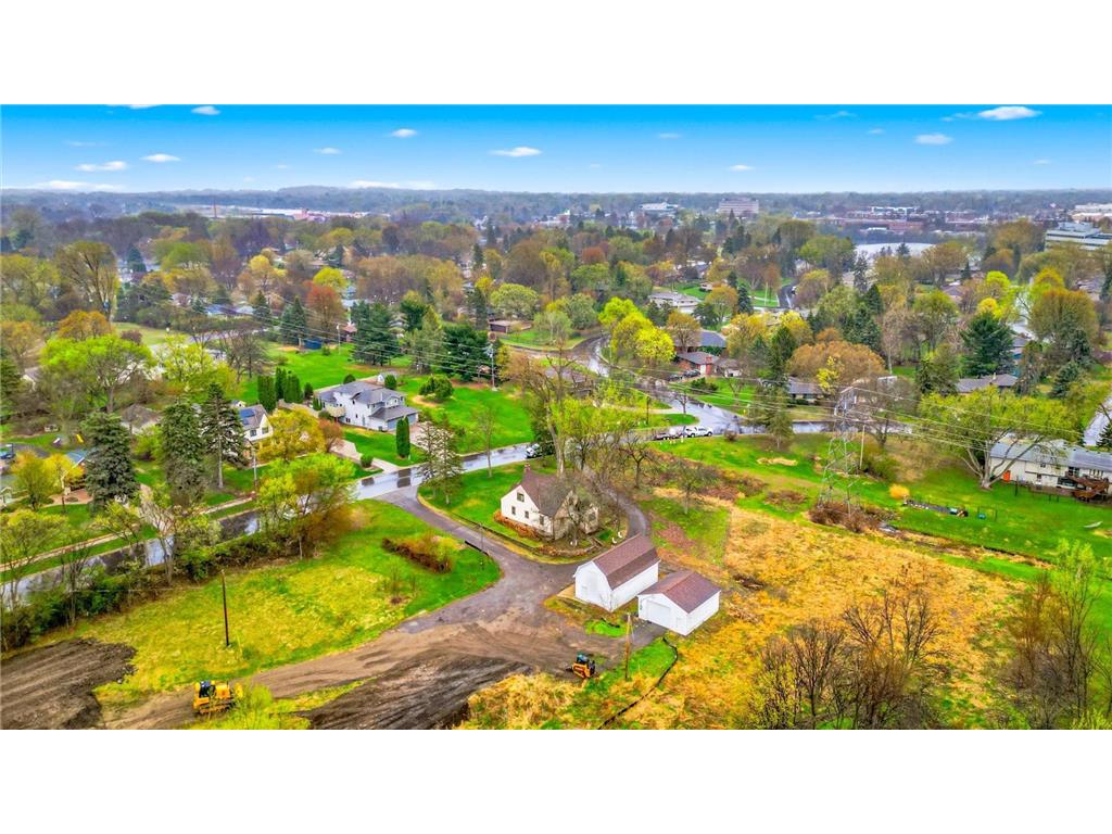 2533 Snelling Curve Roseville MN 55113 7048571 image38