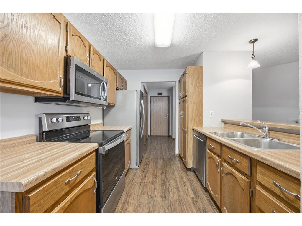2535 25th Street S #B102 Fargo ND 58103 7031287 image2