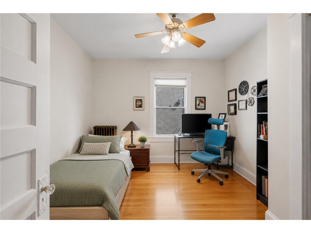 2535 Aldrich Avenue S Minneapolis MN 55405 7055953 image12