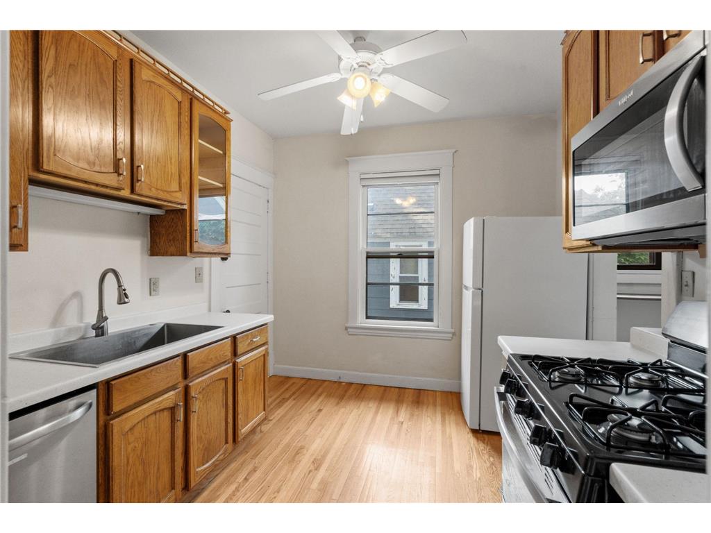 2535 Aldrich Avenue S Minneapolis MN 55405 7055953 image26