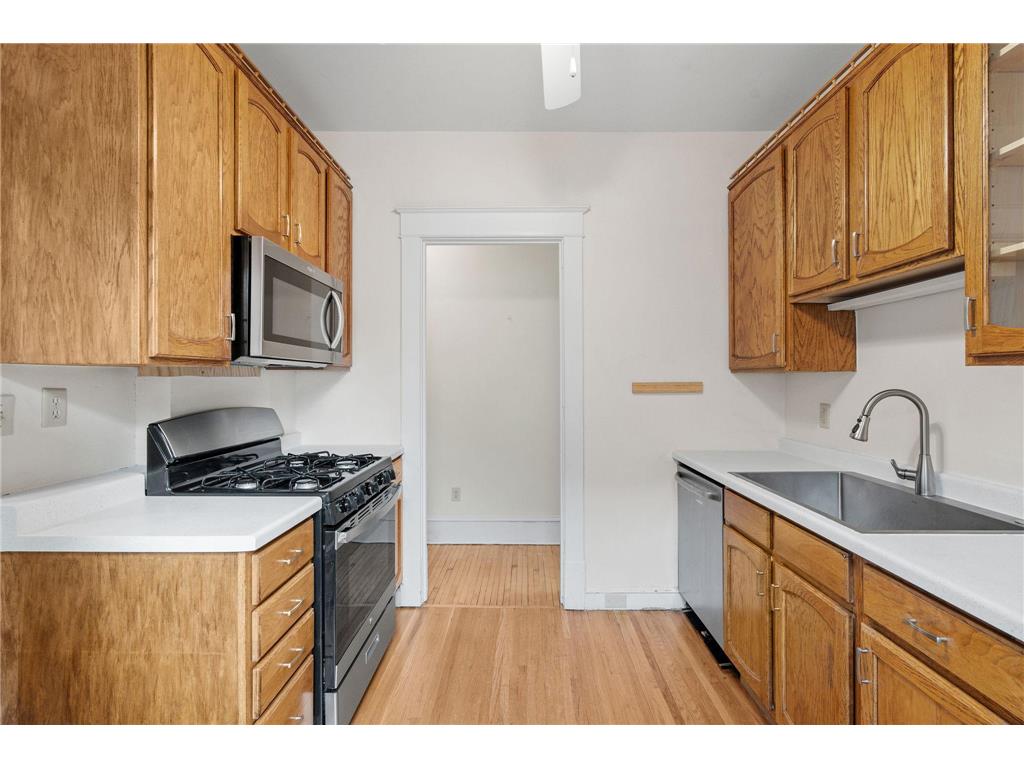 2535 Aldrich Avenue S Minneapolis MN 55405 7055953 image28