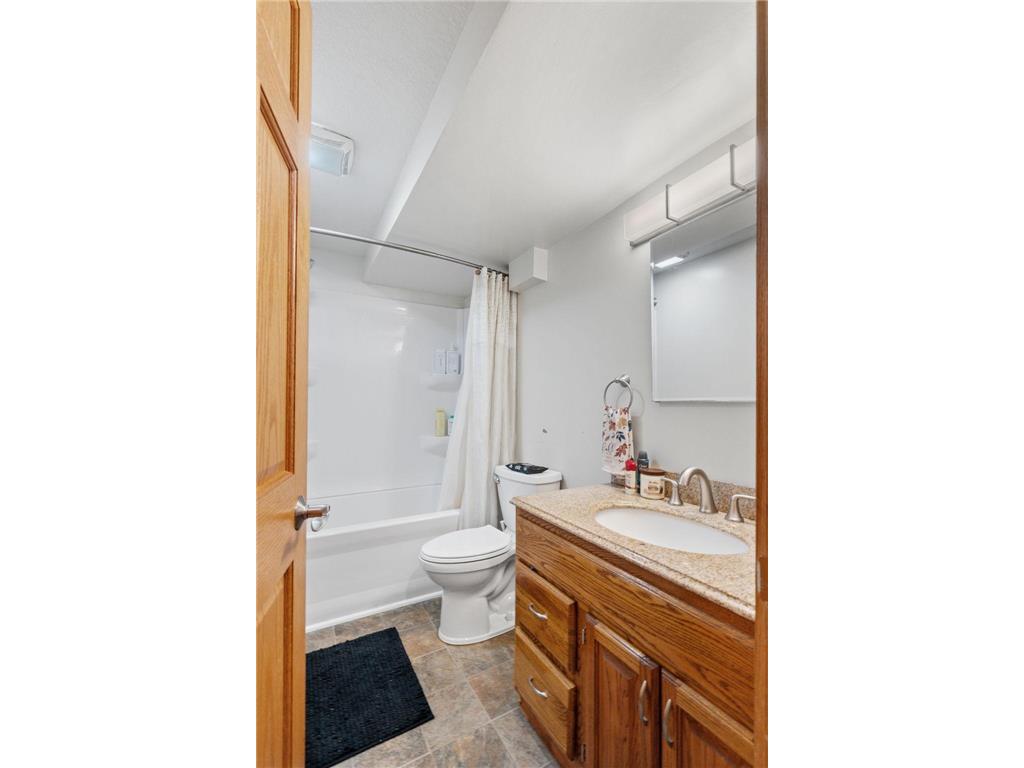 2535 Aldrich Avenue S Minneapolis MN 55405 7055953 image56