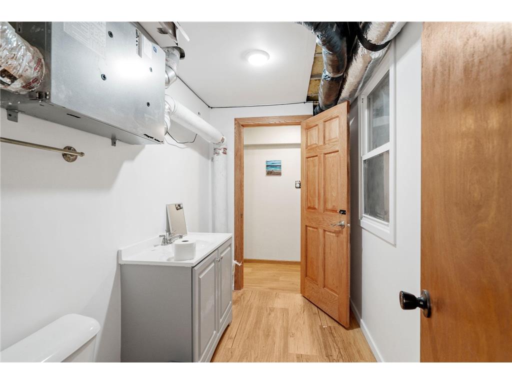 2535 Aldrich Avenue S Minneapolis MN 55405 7055953 image61