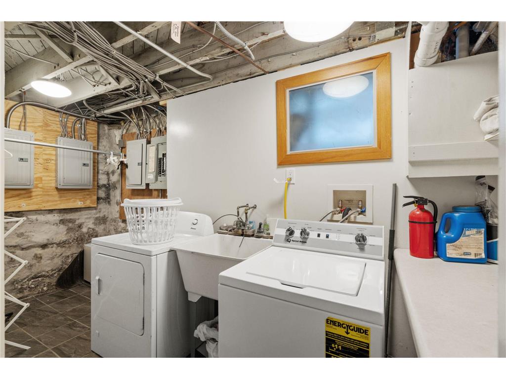2535 Aldrich Avenue S Minneapolis MN 55405 7055953 image63