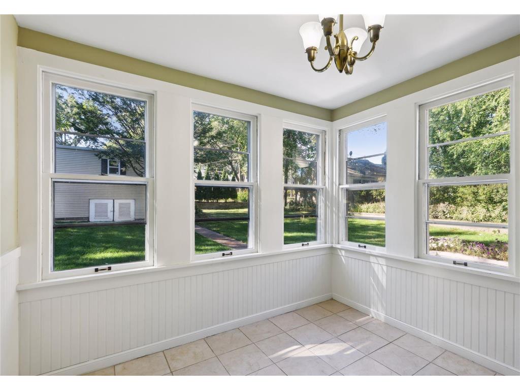 2535 S Shore Boulevard White Bear Lake MN 55110 - White Bear 6606145 image1