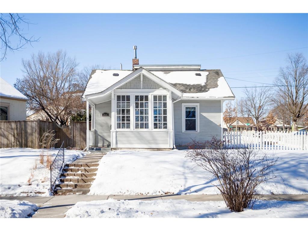 2536 Arthur Street NE Minneapolis MN 55418 6612330 image1