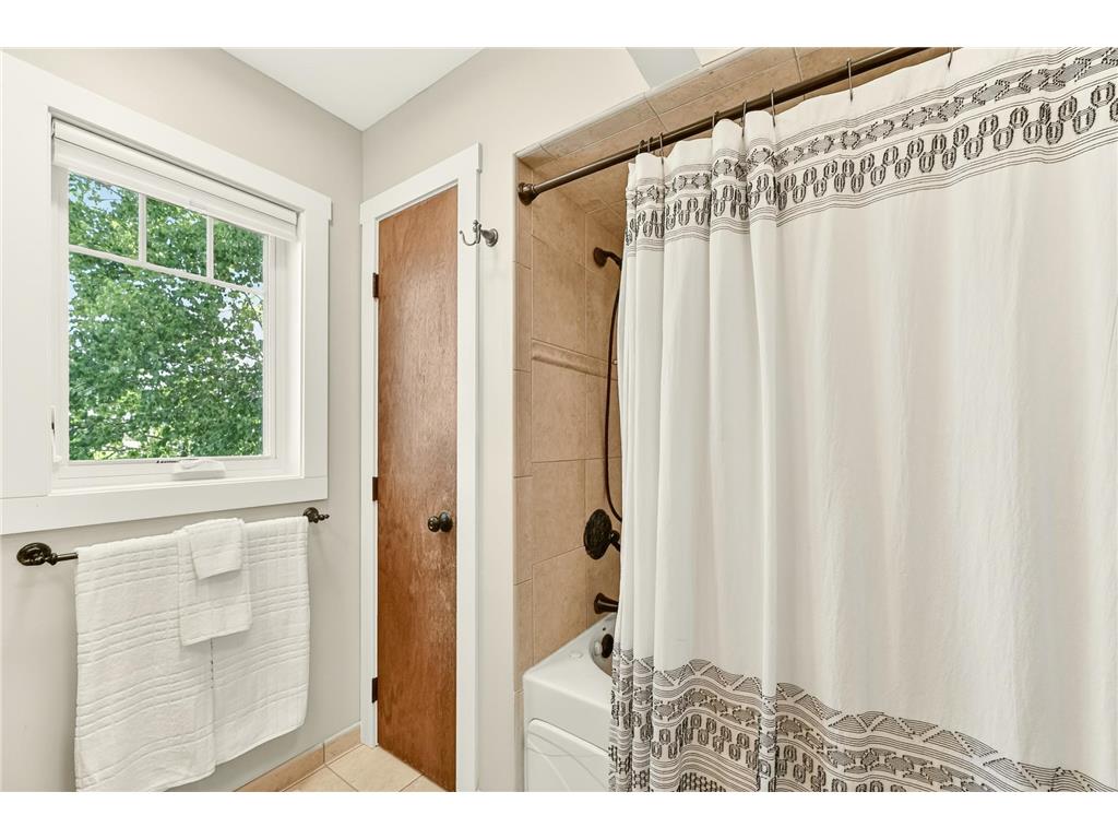 2537 Lisa Lane NE Rochester MN 55906 7083878 image28