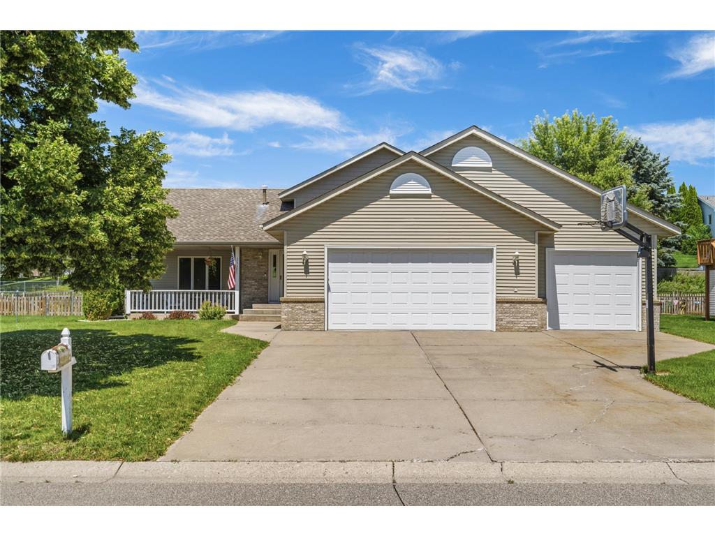2537 Southcrest Avenue E Maplewood MN 55119 7107310 image1