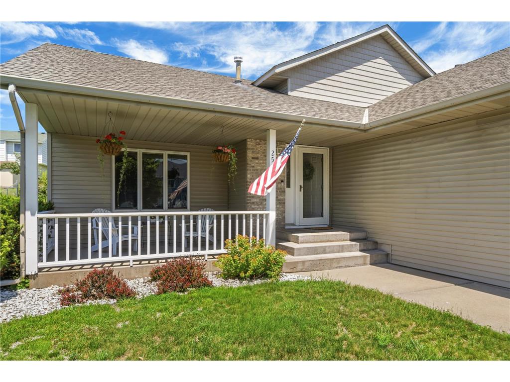 2537 Southcrest Avenue E Maplewood MN 55119 7107310 image3