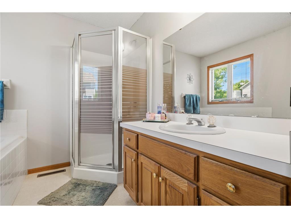 2537 Southcrest Avenue E Maplewood MN 55119 7107310 image34