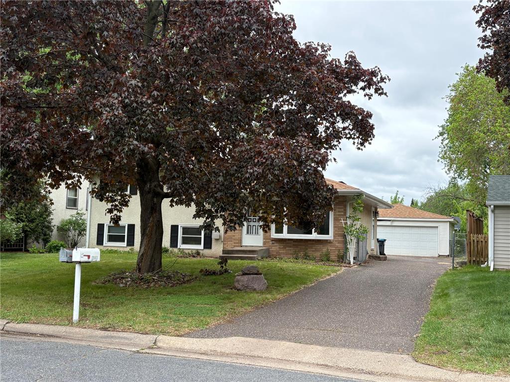 2539 Cowern Place E North Saint Paul MN 55109 7077729 image2