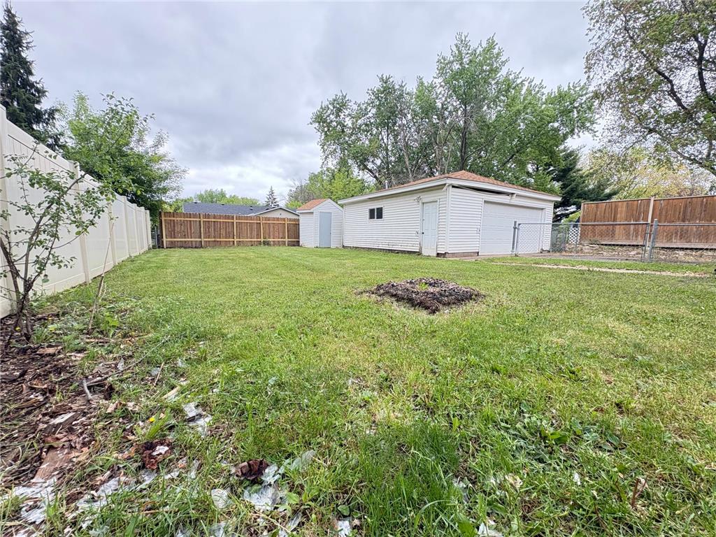 2539 Cowern Place E North Saint Paul MN 55109 7077729 image29