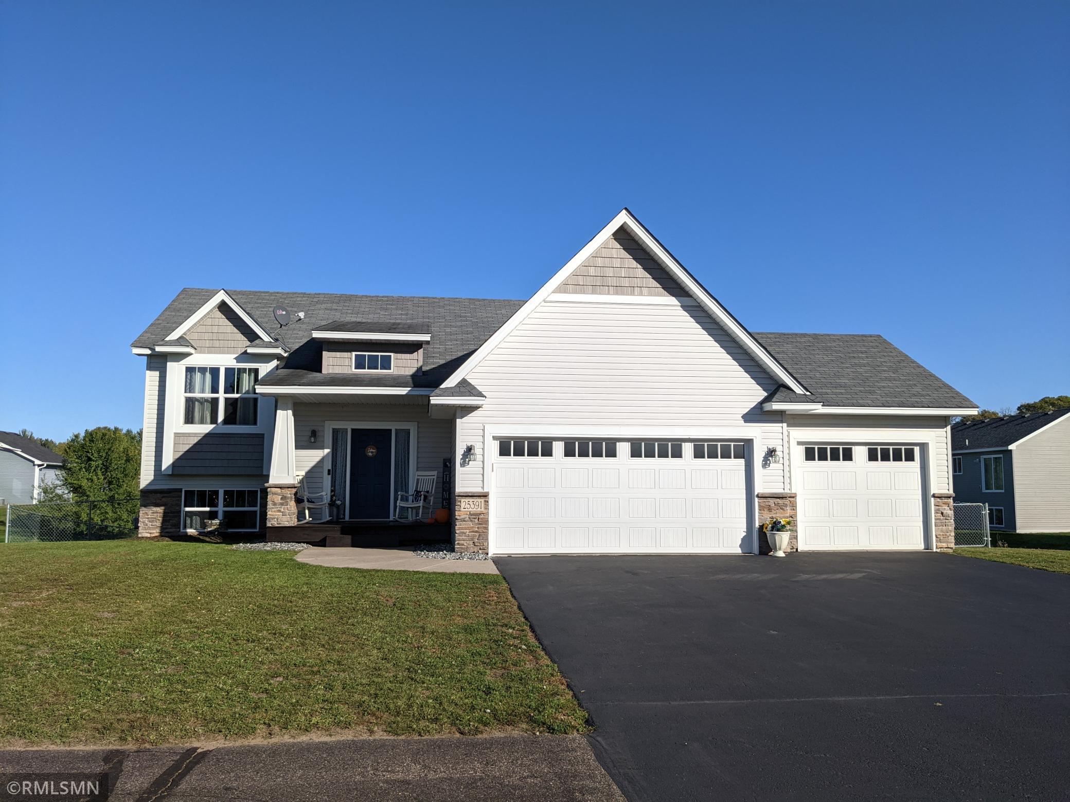 25391 12th Street W Zimmerman MN 55398 6110215 image1