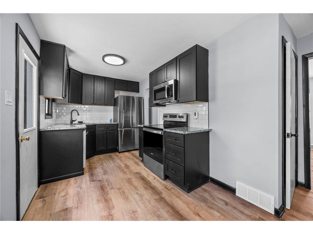254 Arion Street E West Saint Paul MN 55118 7070552 image18