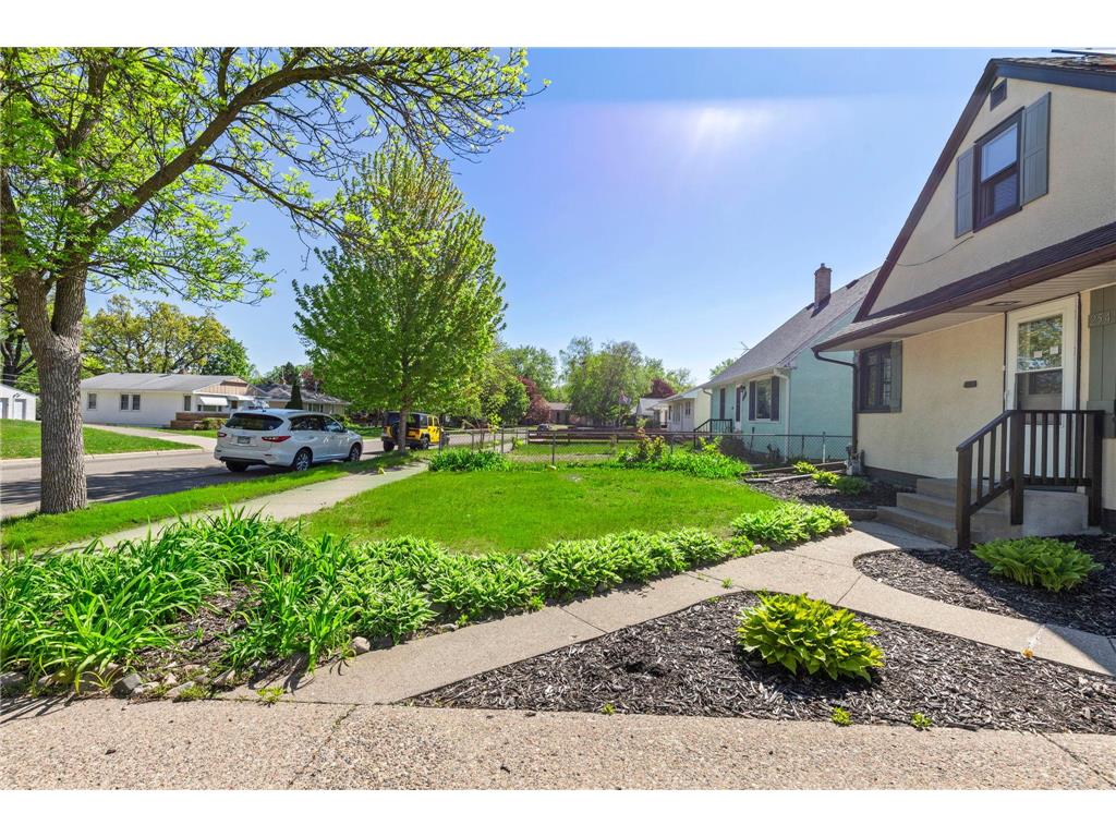 254 Arion Street E West Saint Paul MN 55118 7070552 image9