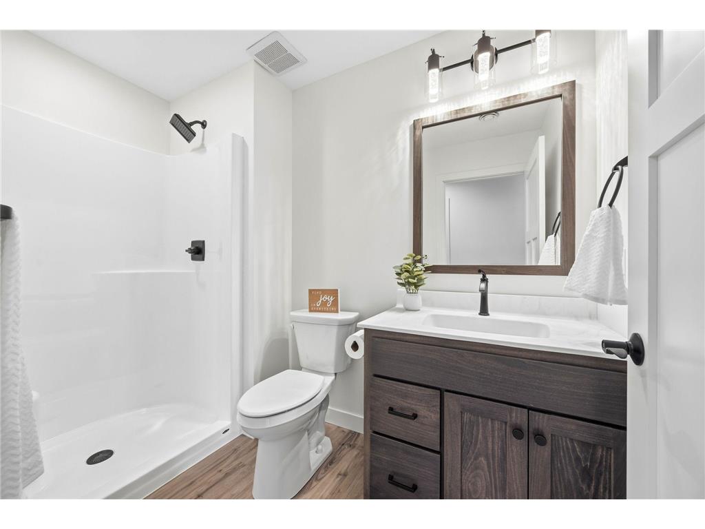 254 Eau Claire Avenue SE Hutchinson MN 55350 6784423 image14