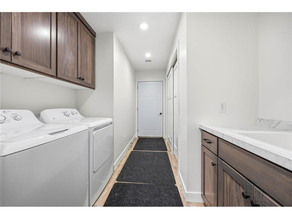 254 Eau Claire Avenue SE Hutchinson MN 55350 6784423 image15