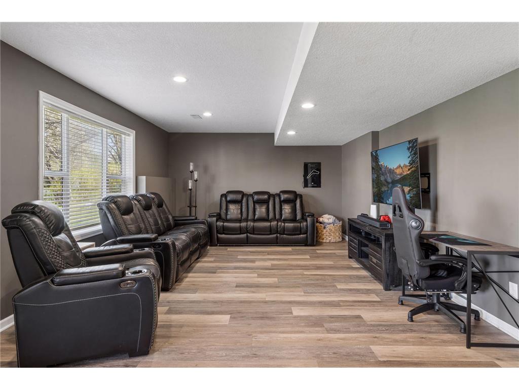 254 Jaspers Circle S Chaska MN 55318 7051809 image34