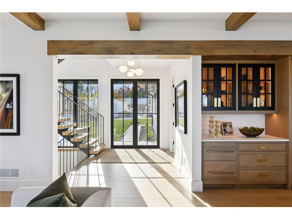 254 Lake Street Excelsior MN 55331 - Lake Minnetonka 6789422 image2