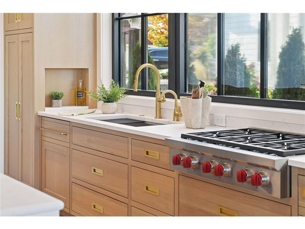 254 Lake Street Excelsior MN 55331 - Lake Minnetonka 6789422 image25