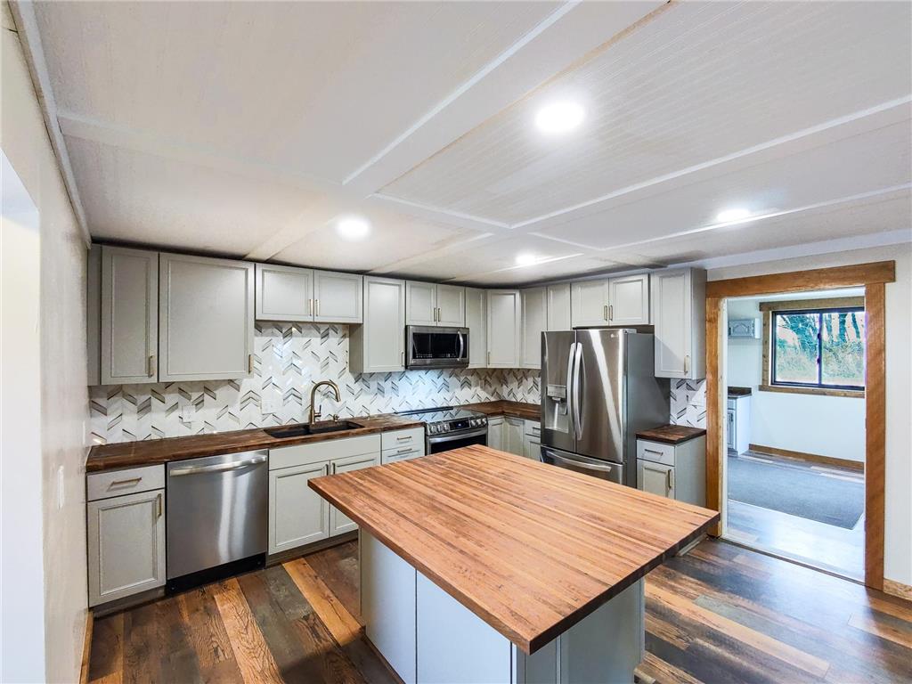 254 Pleasant Street Dexter MN 55926 6815830 image4