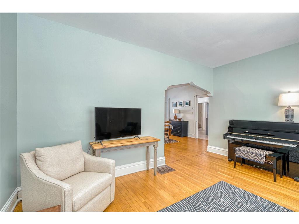 254 Western Avenue S Saint Paul MN 55102 7029130 image9