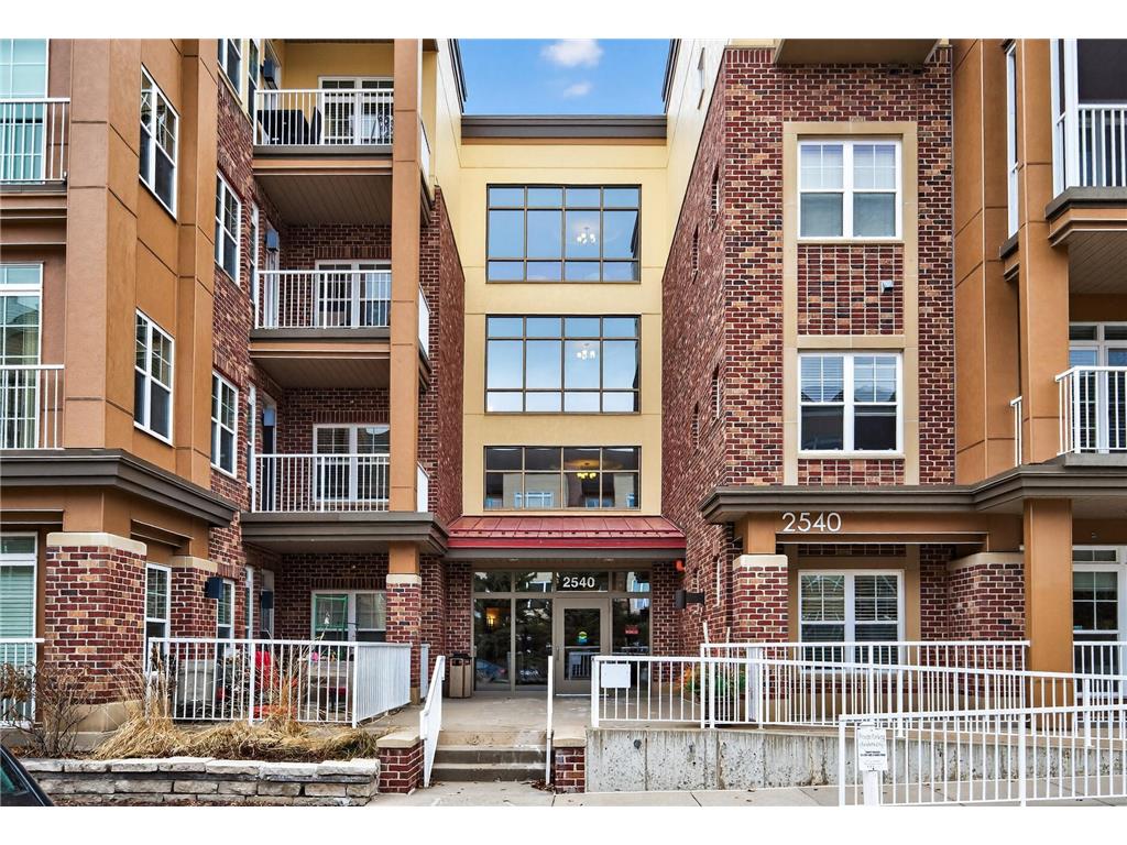 2540 38th Avenue NE #203 Saint Anthony MN 55421 7023905 image2