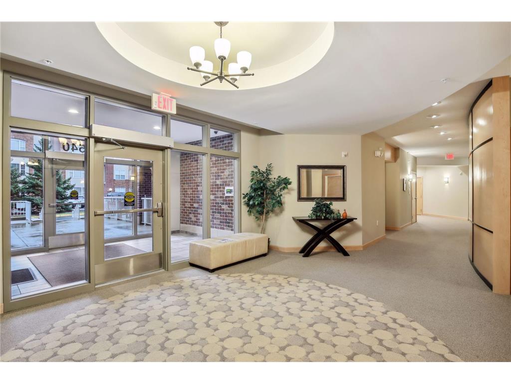 2540 38th Avenue NE #417 Saint Anthony MN 55421 7067849 image3