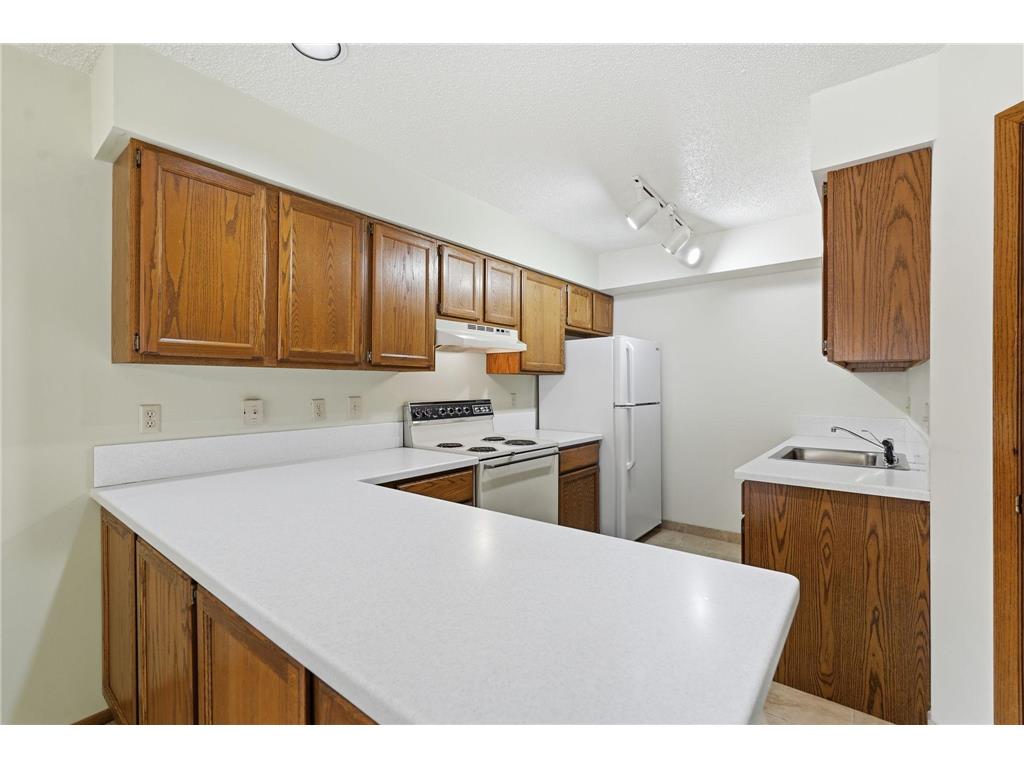 2540 Alabama Avenue S Saint Louis Park MN 55416 7079724 image16