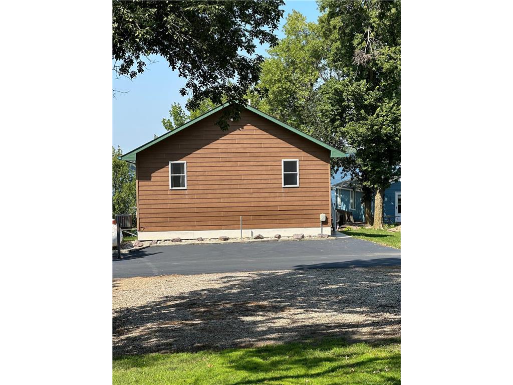 2540 Lake Cochrane Drive W, Gary, SD, 57237 MLS 6355739 Edina Realty