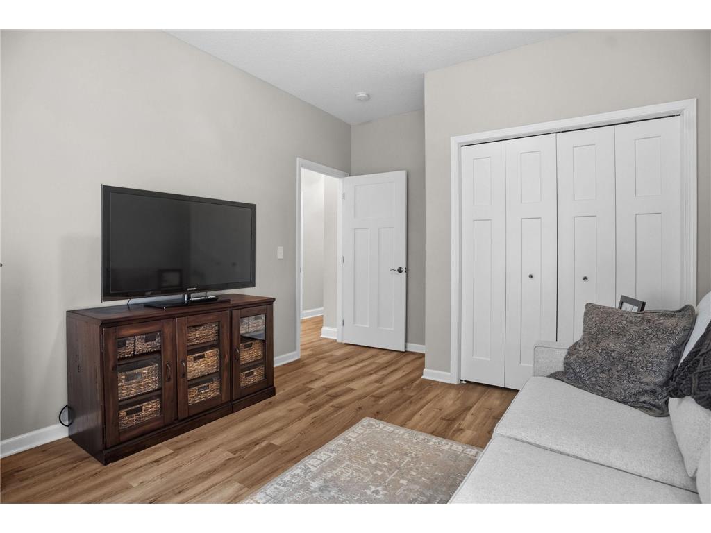 25407 Farmstead Lane Wyoming MN 55092 - Heims 7059469 image29
