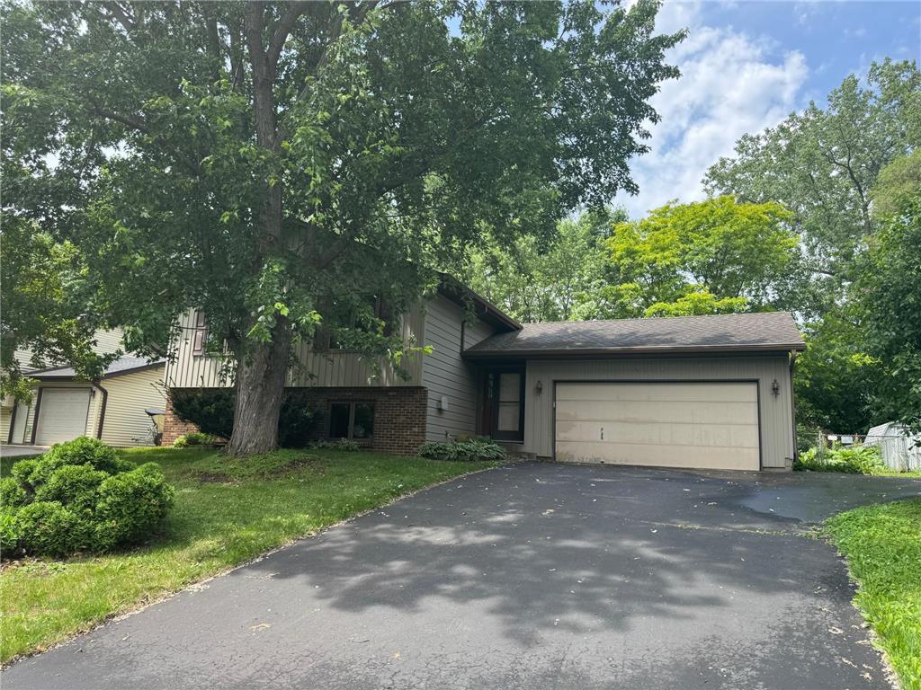 2541 Stark Street Little Canada MN 55117 6731133 image1