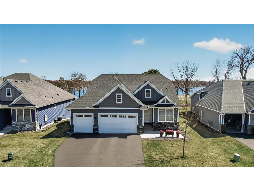 25415 Farmstead Lane Wyoming MN 55092 - Heims 7094874 image1