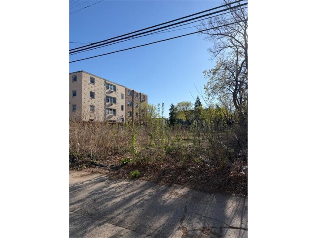 2542 Blaisdell Avenue Minneapolis MN 55404 7059465 image2