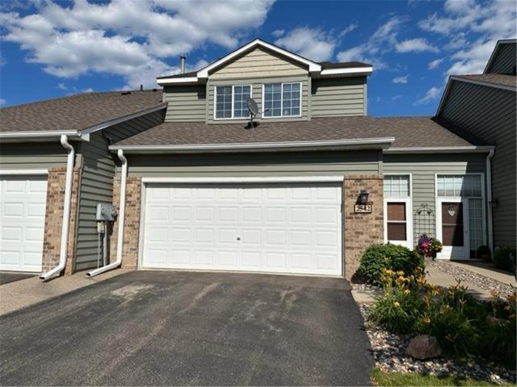 2542 Claremont Drive #24 Mendota Heights MN 55120 6400452 image1