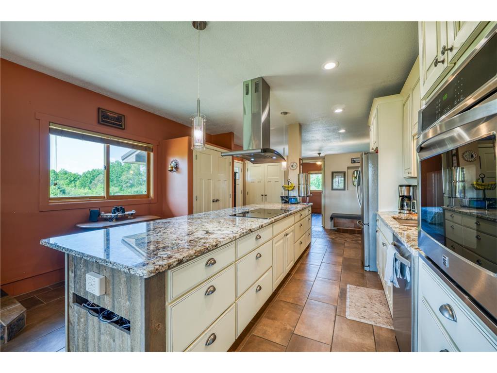 2542 Otter Road NE Bemidji MN 56601 7088888 image10