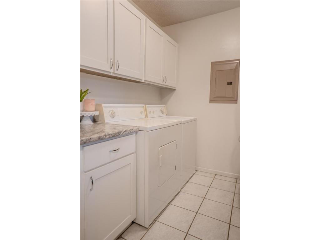 2543 Unity Avenue N Golden Valley MN 55422 6824906 image32