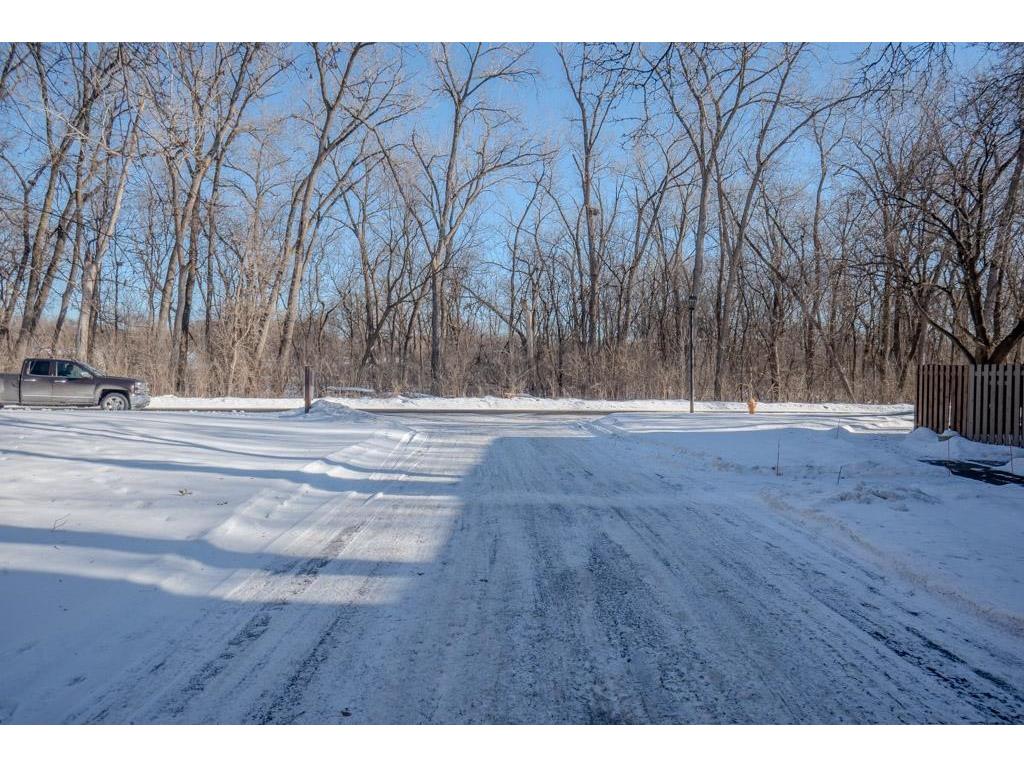 2543 Unity Avenue N Golden Valley MN 55422 6824906 image35