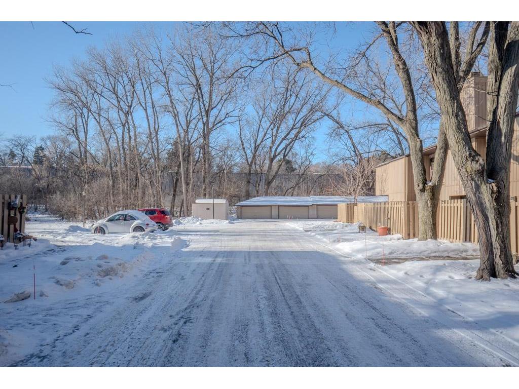 2543 Unity Avenue N Golden Valley MN 55422 6824906 image36