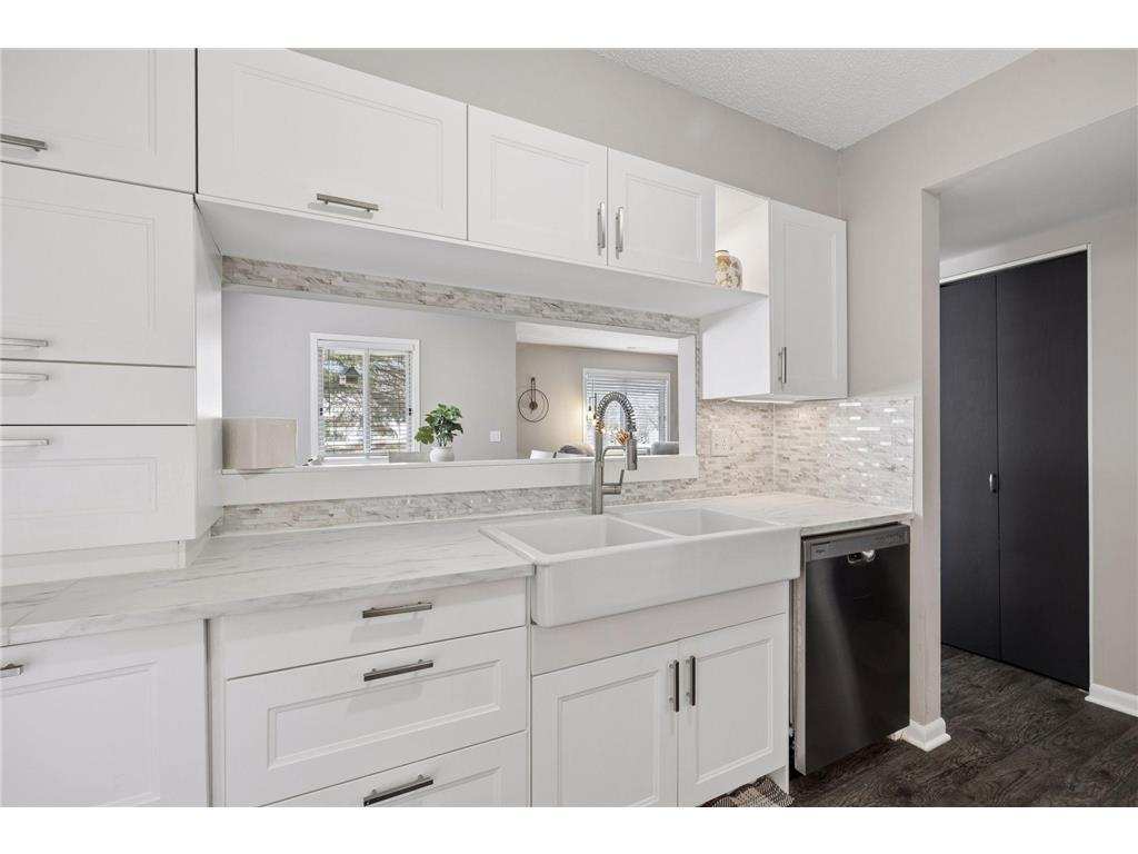 2543 Wimbledon Place Woodbury MN 55125 7028058 image5