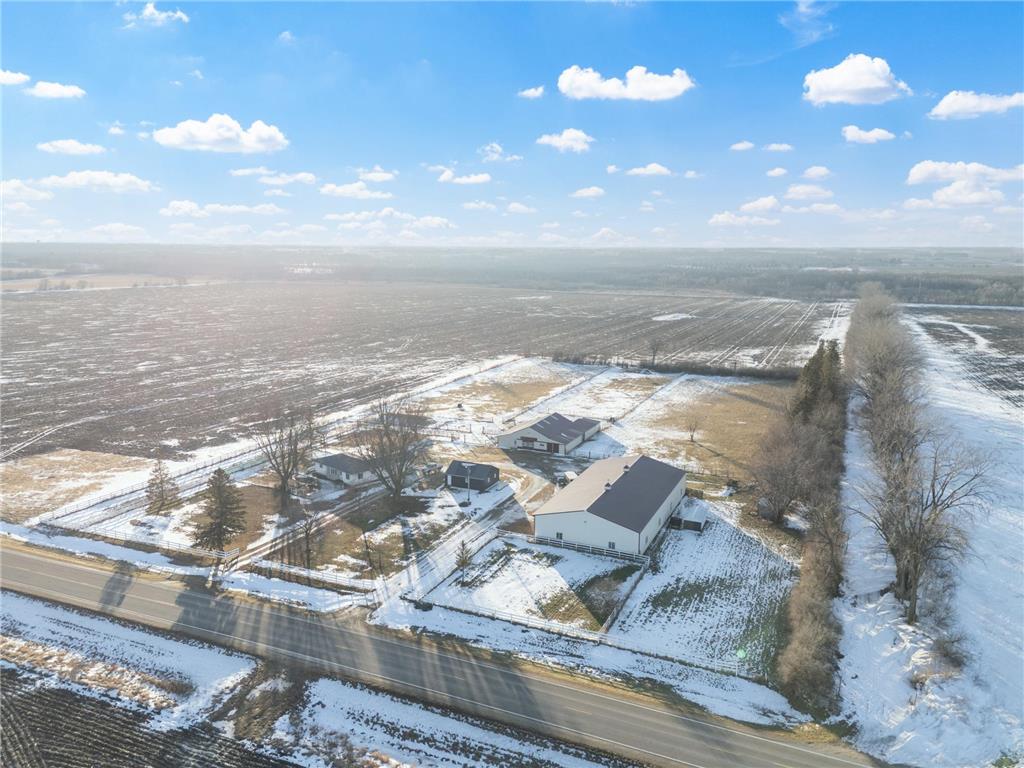 25435 555th Avenue Austin MN 55912 7006702 image1