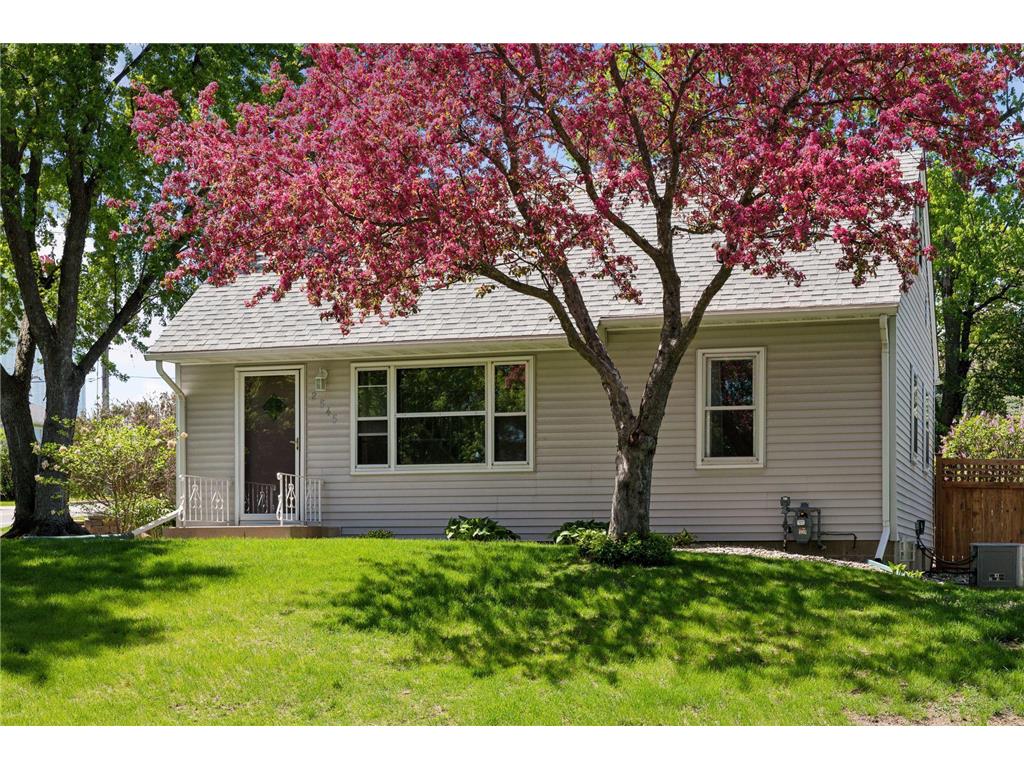 2545 Beacon Street Roseville MN 55113 6533338 image1
