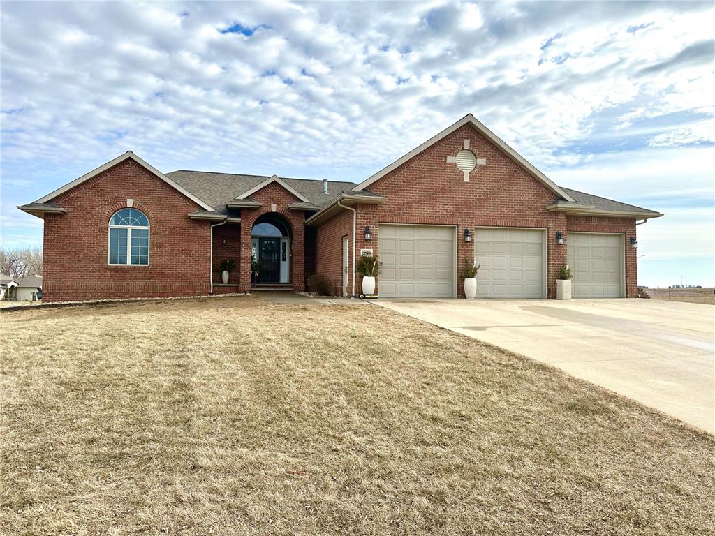 2545 Buchanan Court Worthington MN 56187 6494284 image1